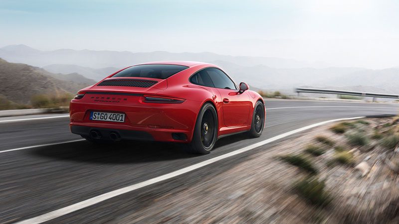 2018-porsche-gts-1
