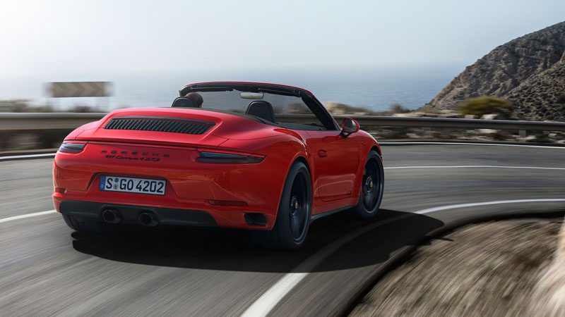 2018-porsche-gts-2