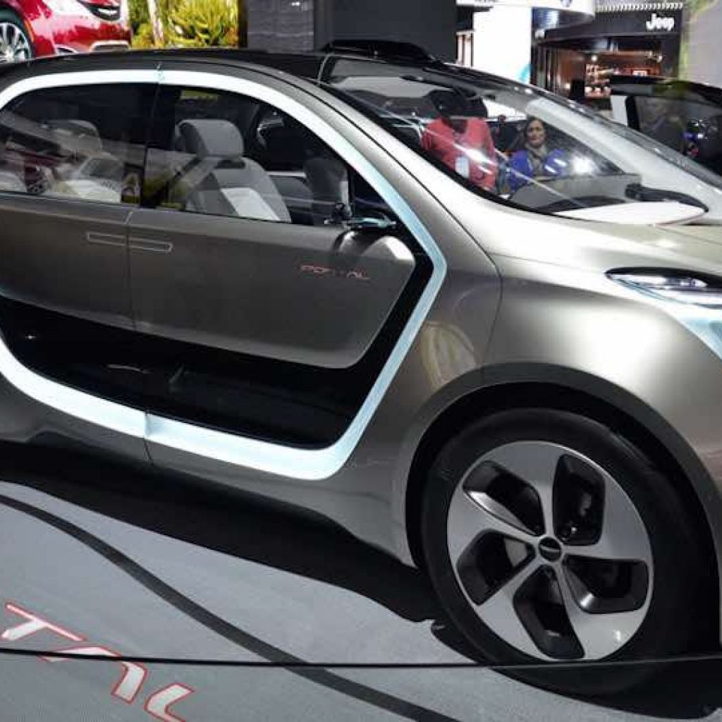 کرایسلر پورتال سال ۲۰۱۸ میلادی به خط تولید خواهد رفت!