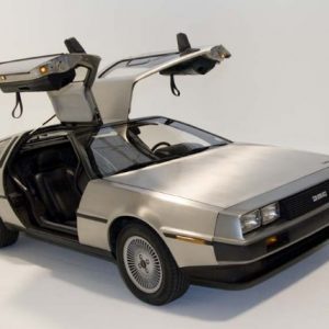 خواب و خیال زیبای طراحان برای نسل آینده ماشین زمان؛ دلورین DMC-12!