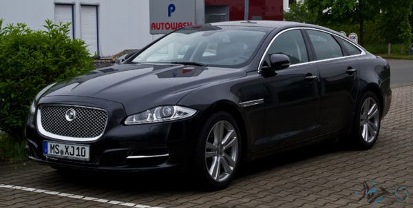 Jaguar-XJ-768x386