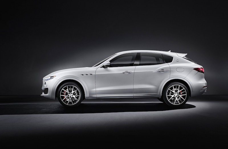 Small-730-MaseratiLevante