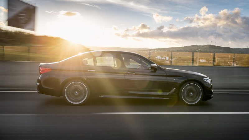 bmw-m550i-xdrive-euro-spec-model-3