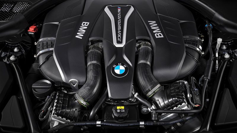 bmw-m550i-xdrive-euro-spec-model-6