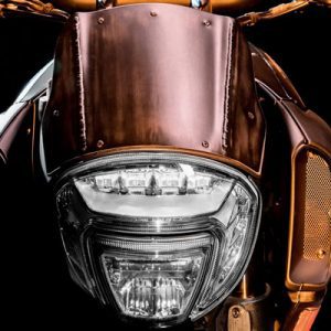 موتورسیکلت چرمی و فشن Diavel، حاصل همکاری مشترک دوکاتی و دیزل!