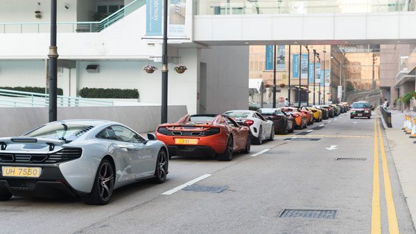 mclaren-new-year-parade3