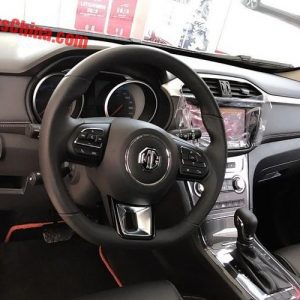 درز تصاویری از شاسی بلند MG ZS