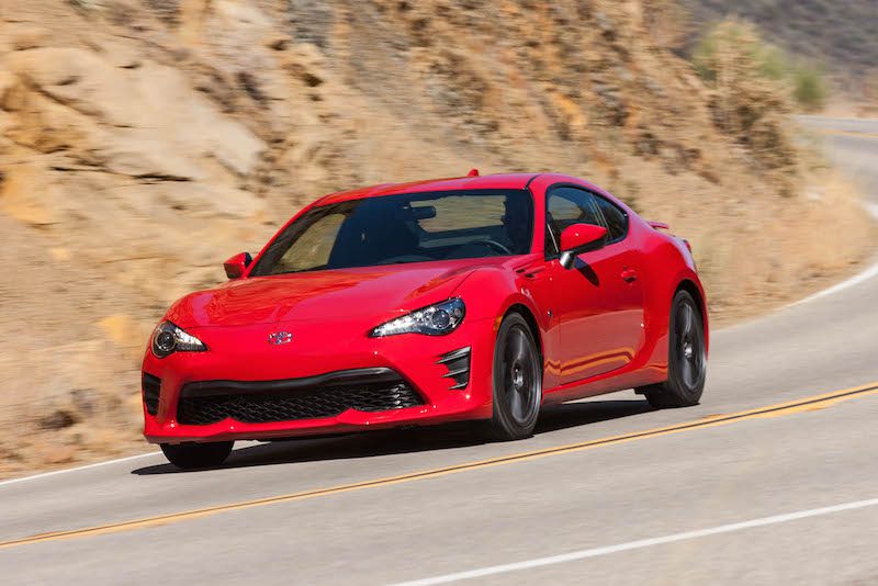 2017_Toyota_86_001_CBC478E3788CFABC9B8F140CB24EDC105474F2E3 copy