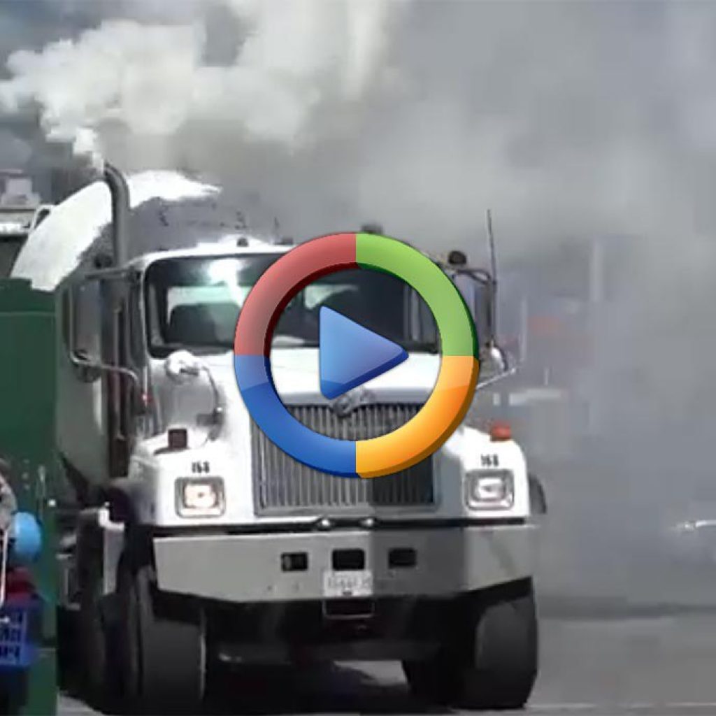 رنگ دود اگزوز در خودروی شما نشانه چیست؟ (ویدئوی اختصاصی)