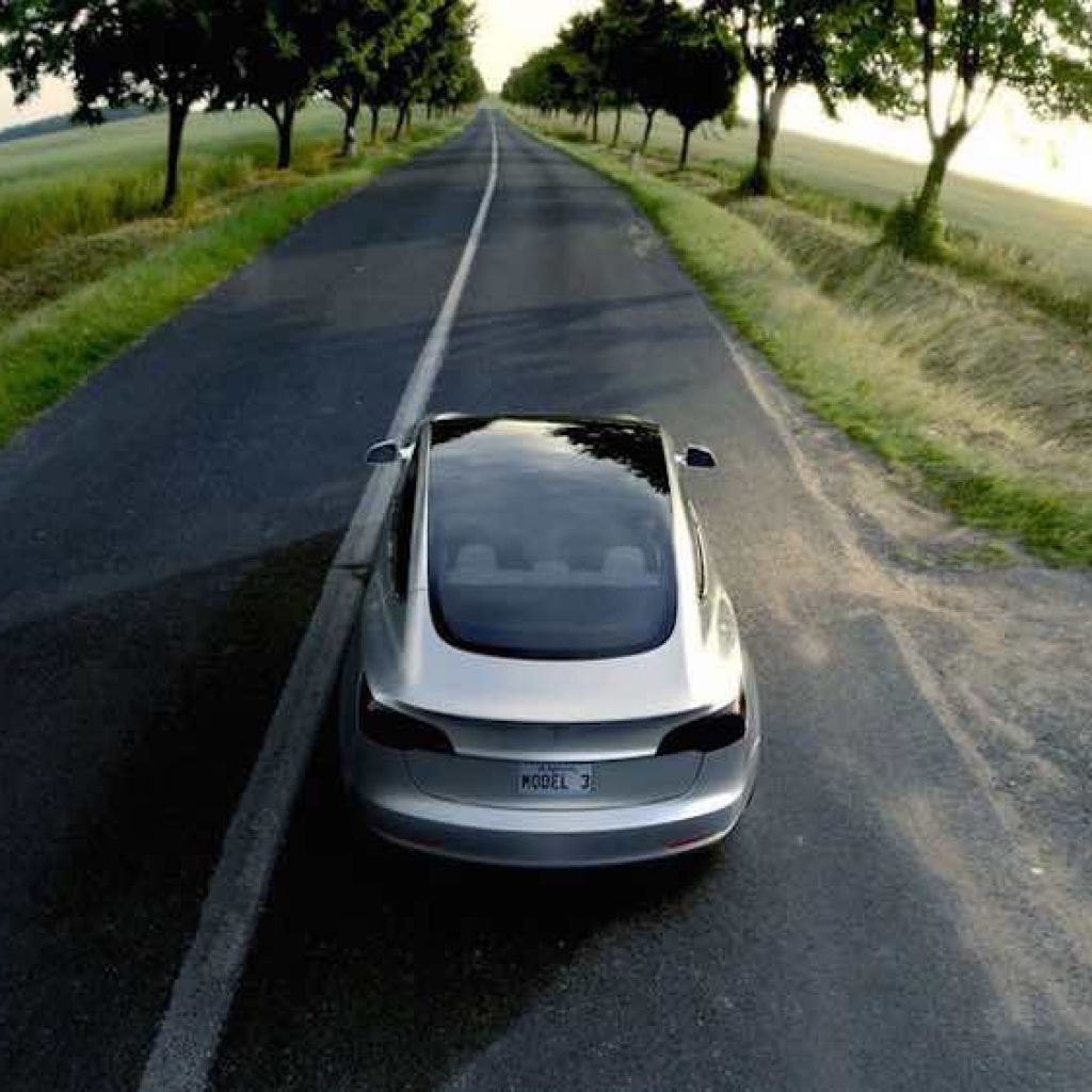 تسلا مدل 3 تابستان سال آینده وارد کشور هند خواهد شد!