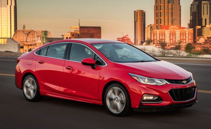 2016-chevrolet-cruze-696x426