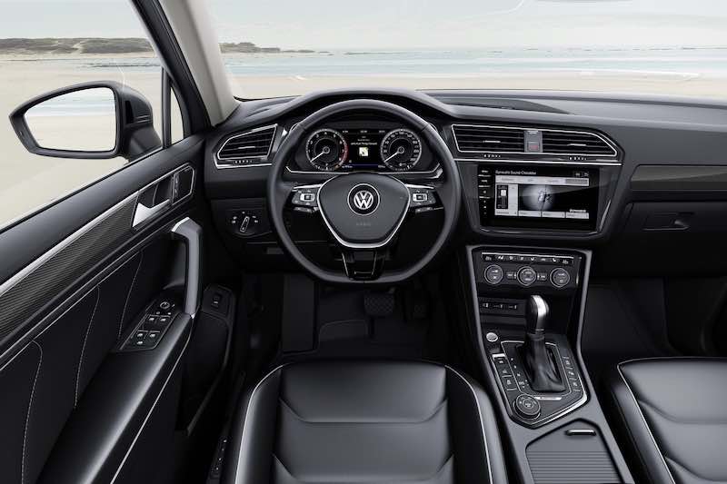 2017-VWTiguan-Allspace-17