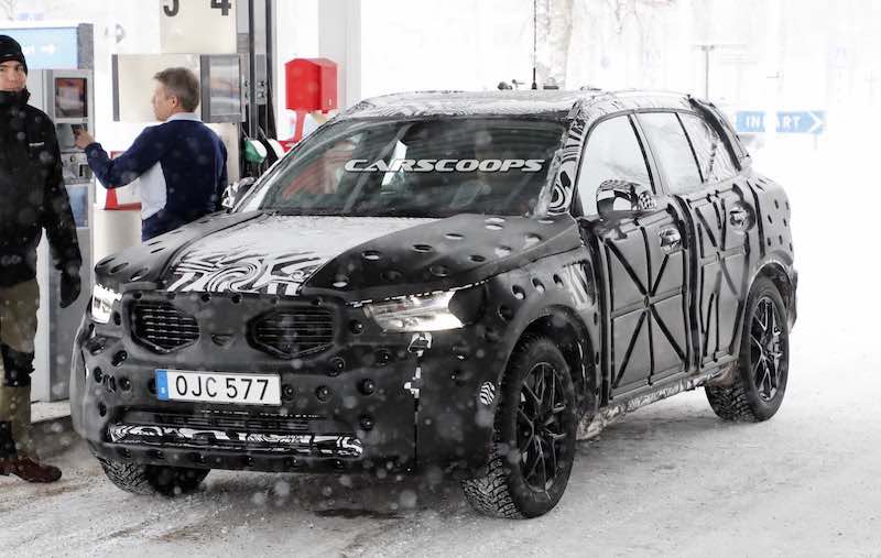 New-VolvoXC40-Spy-18