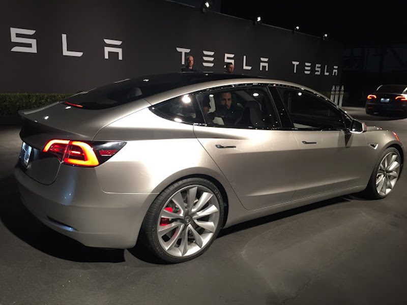 Silver-Tesla-Model-3-Event-Test-Ride