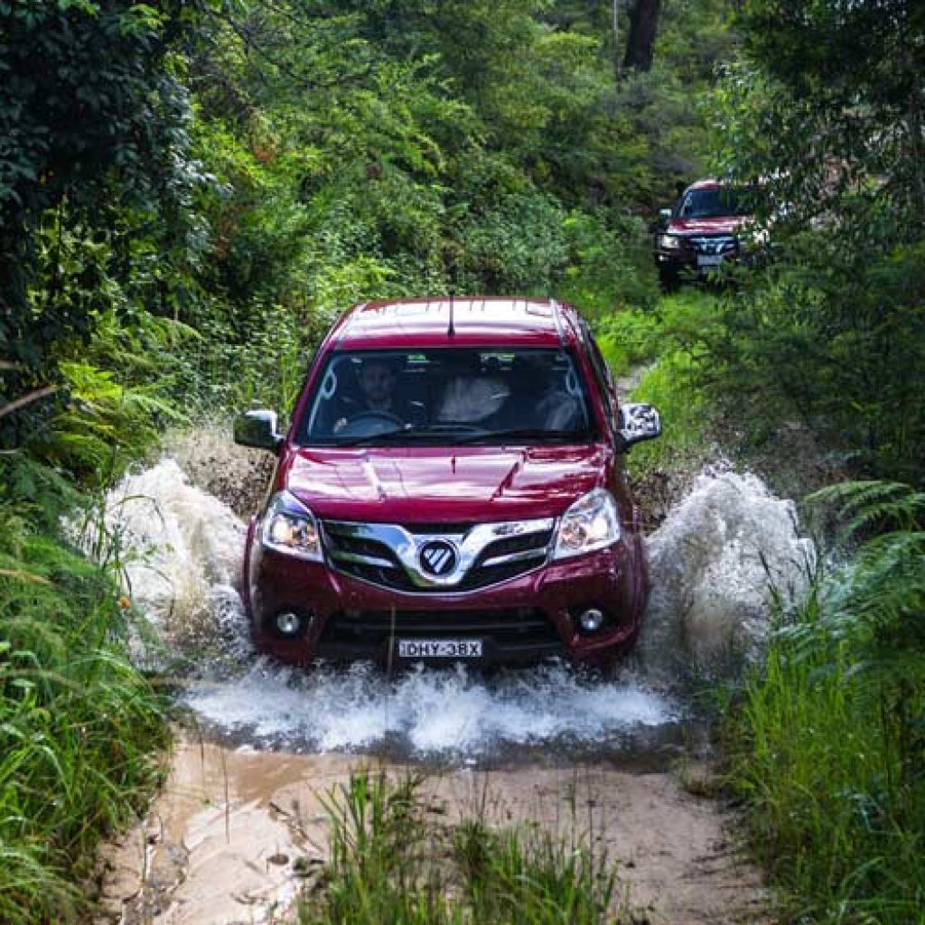 بررسی پیکاپ تونلند با سیستم 4x4: مقرون به صرفه!