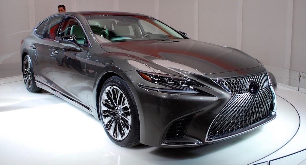 لکسوس LS 500 F Sport در نمایشگاه خودرو نیویورک رونمایی خواهد شد! لکسوس LS 500 F Sport در نمایشگاه خودرو نیویورک رونمایی خواهد شد!