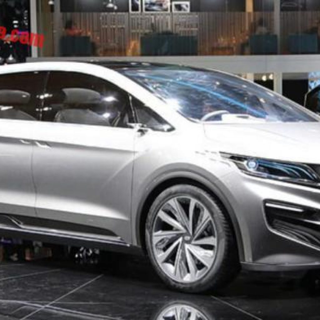 جیلی از یک محصول جدید با پلتفرم MPV پرده برداشت