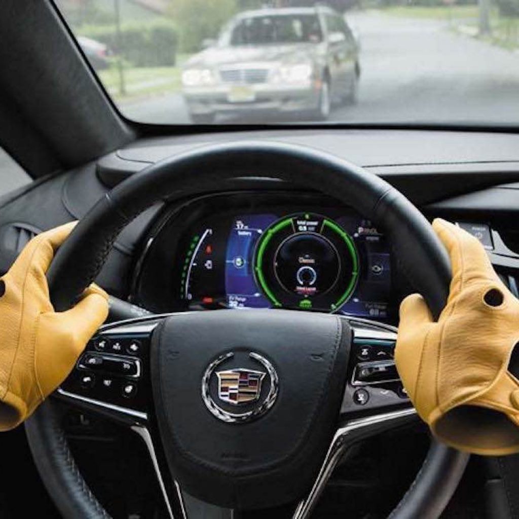 چقدر حاضر به خرید فناوری خودران‌ها هستید؟!