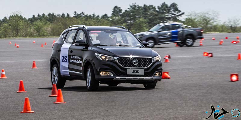 2018-mg-zs-review-quick-drive-SEAN0070