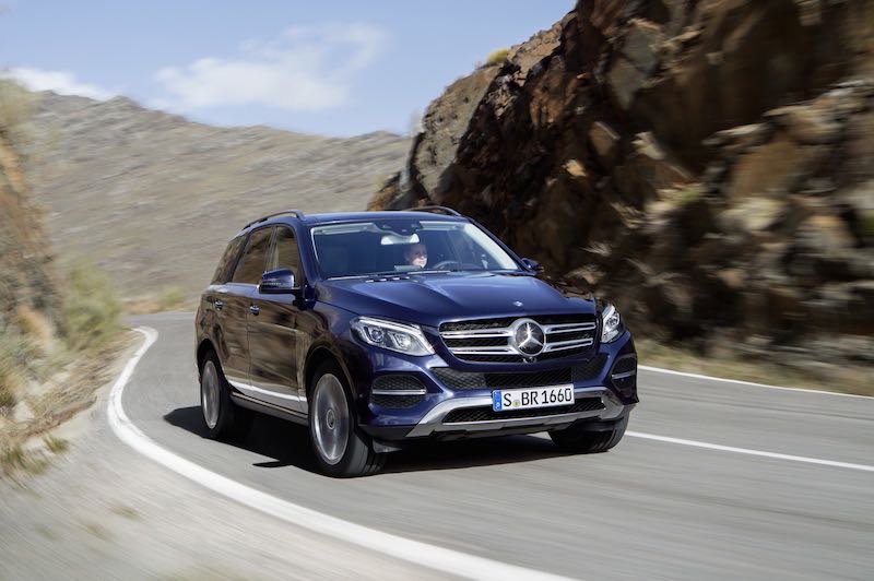 Mercedes-Extends-Luxury-Sales-Lead-5
