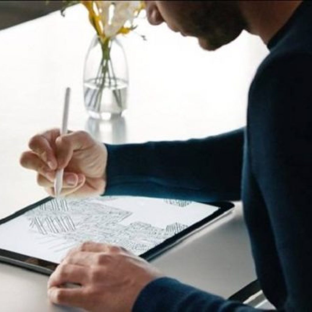 اختراع جدید ثبت شده توسط اپل خبر از آمدن قلم اپل به آی‌فون می‌دهد