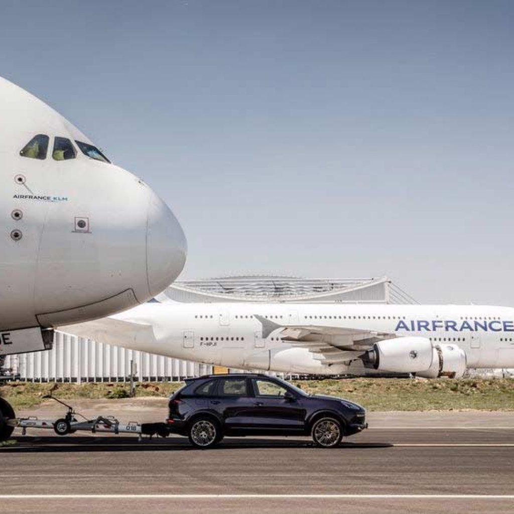 پورشه به‌عنوان کشنده ایرباس A380، وارد کتاب رکوردها شد