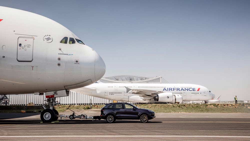 پورشه بهعنوان کشنده ایرباس A380، وارد کتاب رکوردها شد پورشه بهعنوان کشنده ایرباس A380، وارد کتاب رکوردها شد