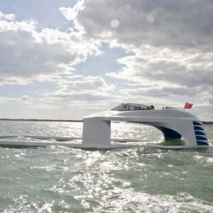 SS18، یک قایق قدرتمند با طراحی عجیب!