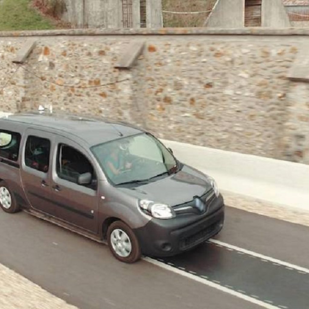 کوالکام جاده شارژی برای خودروهای برقی می‌سازد!