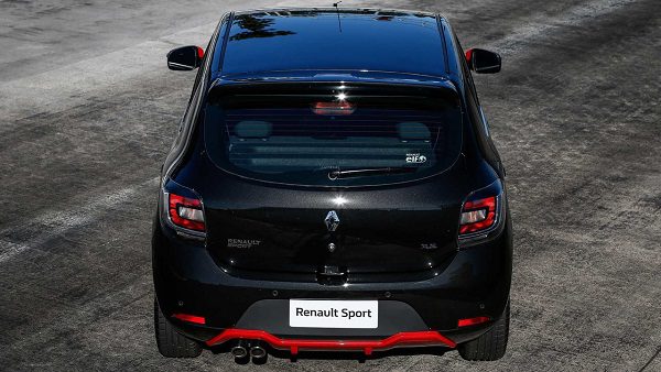 sandero-rs-racing-spirit22