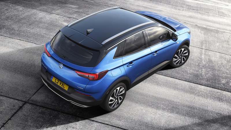 2018-vauxhall-grandland-x-2