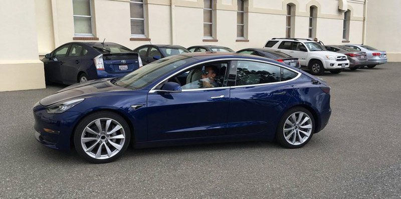 tesla-model-3-inamachineshop-reddit-spy-side