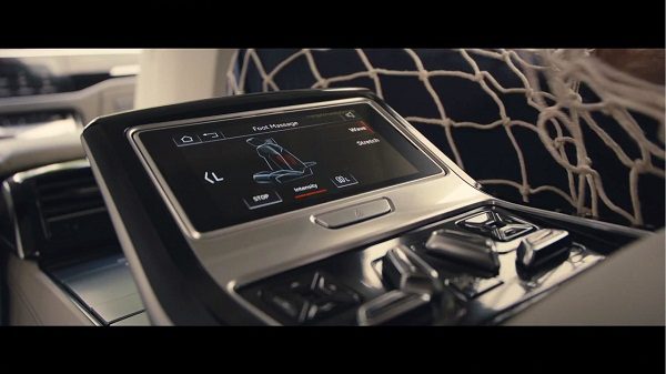 2018-audi-a8-teaser