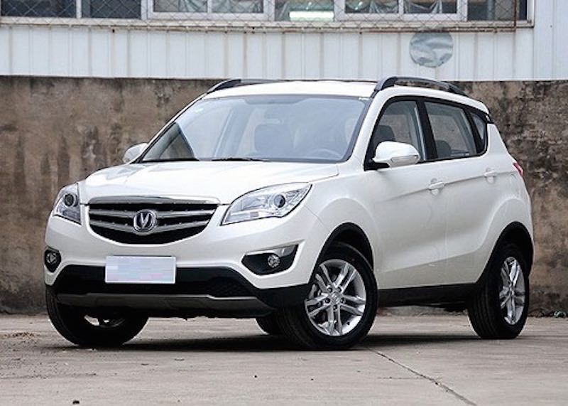 برلیانس v5 بخریم یا چانگان cs35؛ چینیهای سایپا در برابر هم برای گرفتن بازار برلیانس v5 بخریم یا چانگان cs35؛ چینیهای سایپا در برابر هم برای گرفتن بازار