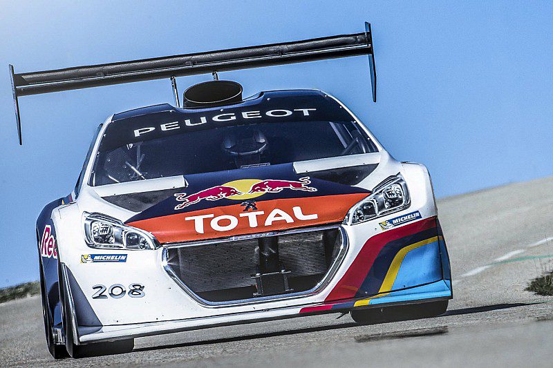 hillclimb-peugeot-208-t16-testing-2013-s-bastien-loeb-tests-the-peugeot-208-t16-pikes-peak