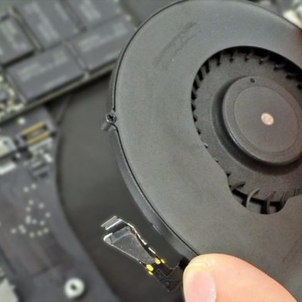 چگونه مشکل داغ شدن لپ‌تاپ را برطرف کنیم؟!