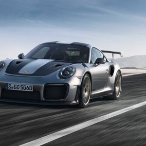 پورشه 911 GT2 RS با قدرت 700 اسب بخار!