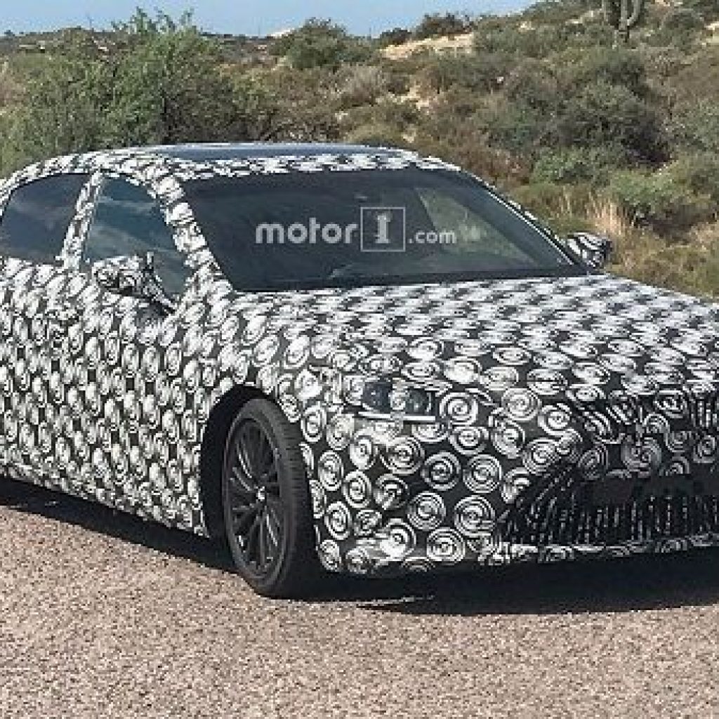 تصاویر جاسوسی از نسل 2019 لکسوس ES