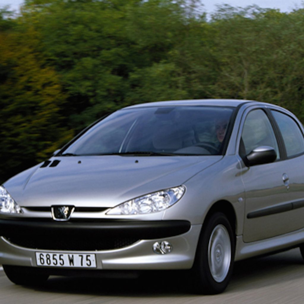 پژو ۲۰۶ تیپ ۲ را اقساطی بخرید!