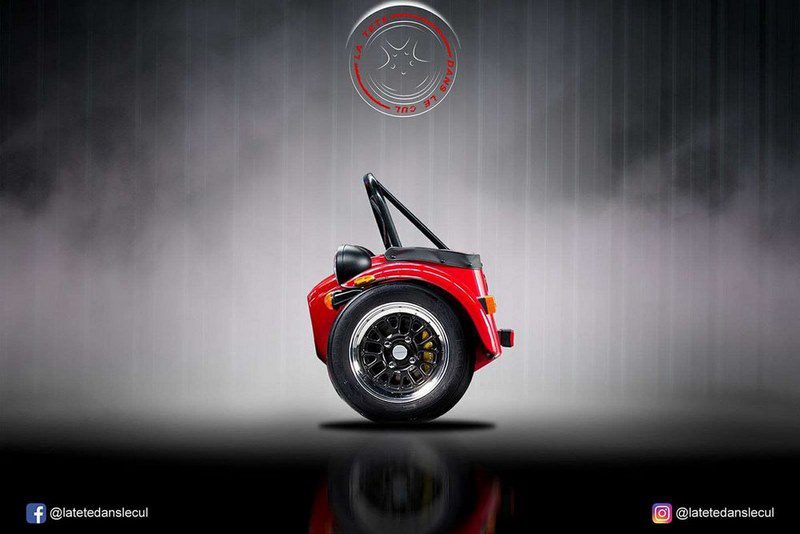 کوچکتر کردن گروهی از خودروها توسط هنرمندی فرانسوی!