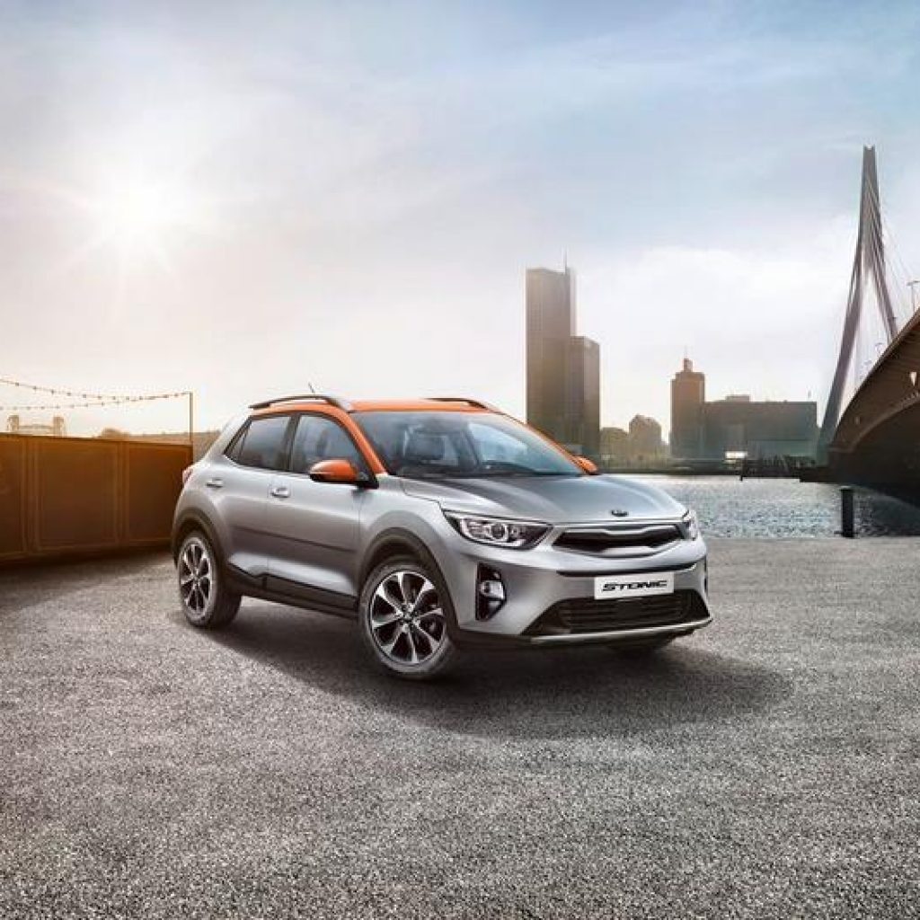 کیا استونیک یا جانشین خوش قیافه نیسان جوک؟