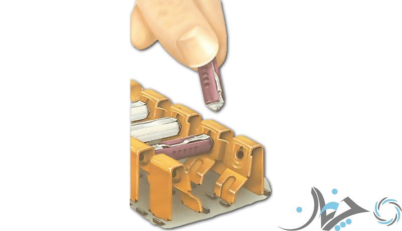 عیب یابی و تعویض فیوزهای‌ خودرو چگونه است؟