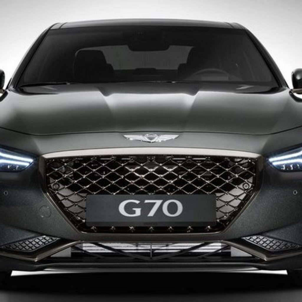 جنسیس G70