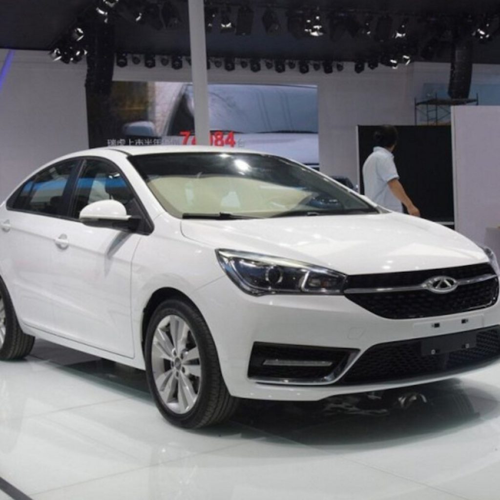 مدیران خودرو فروش فوری آریزو ۵ را شروع کرد!