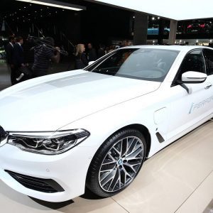 بی‌ام‌و 530e به صورت بی‌سیم شارژ خواهد شد!