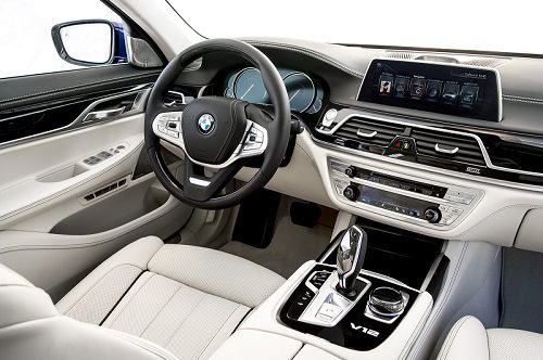 BMW سوییچ اتومبیل را حذف می‌کند!