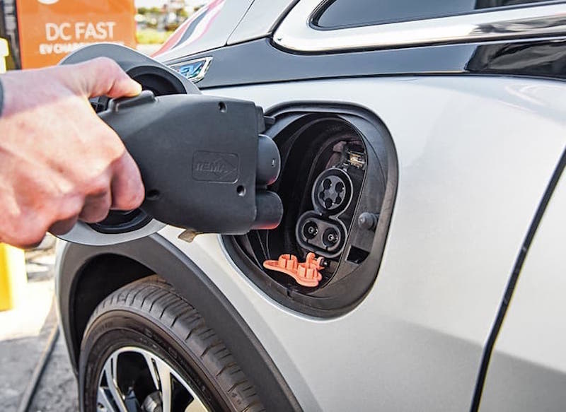 چرا خودروهای برقی آلودگی بیشتری تولید می‌کنند؟! (ویدئوی اختصاصی)