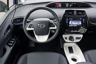 چرا تویوتا پریوس در ایران همانند دیگر نقاط جهان موفق نیست؟!