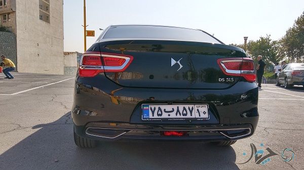 تجربه کوتاه رانندگی با DS5 LS؛ شیکِ فرانسوی!