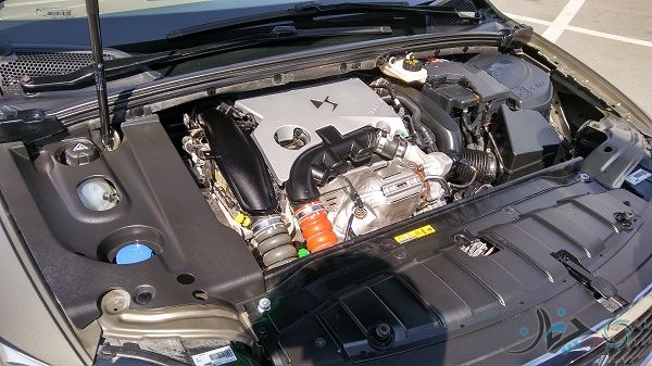 تجربه کوتاه رانندگی با DS5 LS؛ شیکِ فرانسوی!